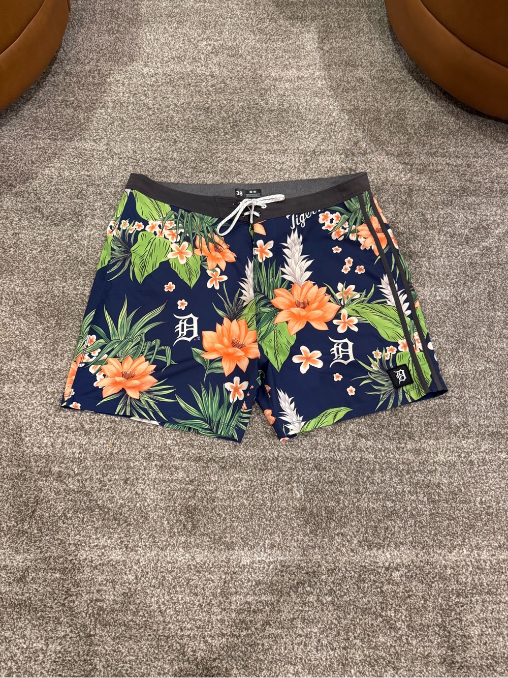 Hurley x 47 Brand Phantom Detroit Tigers Floral Board Shorts